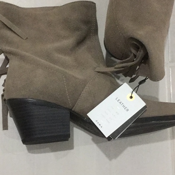 Nwt Zara block heels real suede fringe ankle boots - Picture 1 of 6
